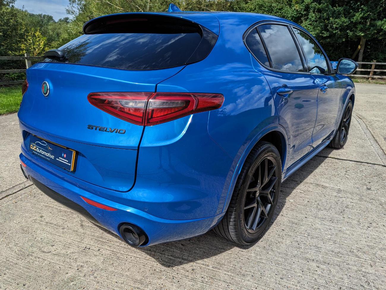 Alfa Romeo Stelvio Veloce 280 Q4 AWD 2021 | Prestige Cars Hitchin gallery image 6